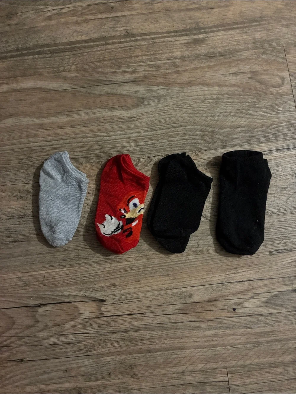 4 Pairs of Children’s  Low-Cut Ankle Socks - Black, Red, Gray
